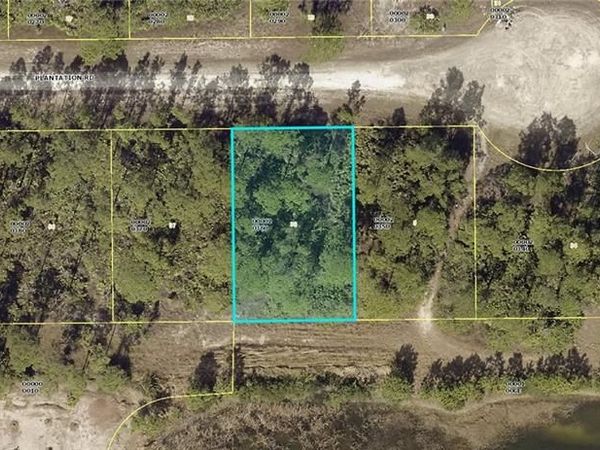 1136 Plantation RD , LEHIGH ACRES, FL 33974