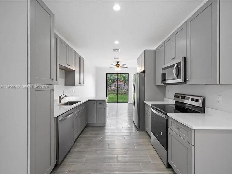 141 W 16th St, Riviera Beach, FL 33404 Photo