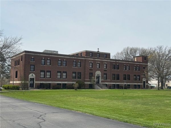 10807 Bennett Road, Dunkirk, NY 14048