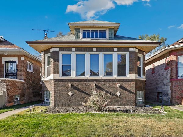 10416 S Sangamon Street, Chicago, IL 60643