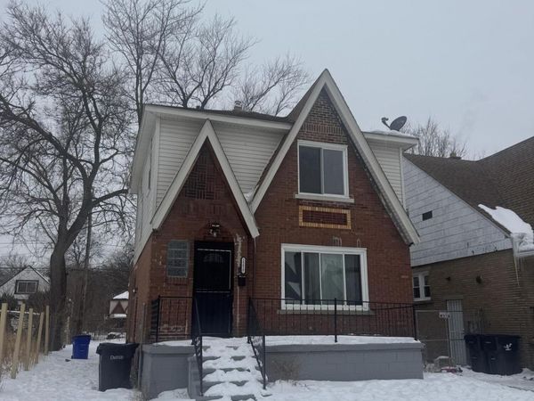15827 Tracey Street, Detroit, MI 48227