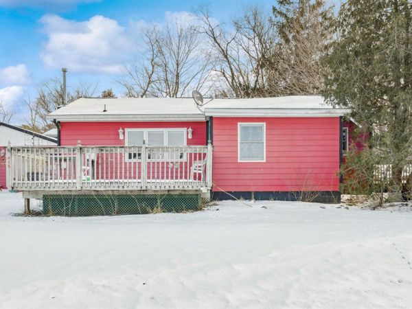 416 S Thomas Street, Earlville, IA 52041