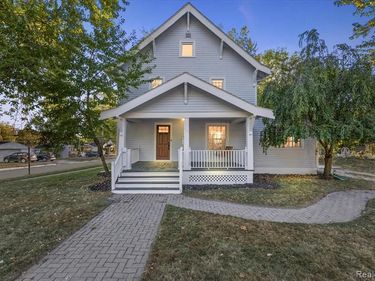 438 N Bailey Street, Romeo Vlg, MI 48065