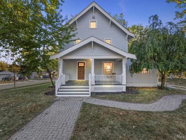 438 N Bailey Street, Romeo Vlg, MI 48065