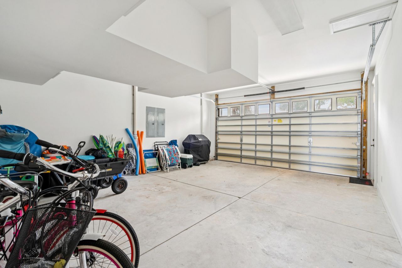 25 Ocean Point Drive Photo 47