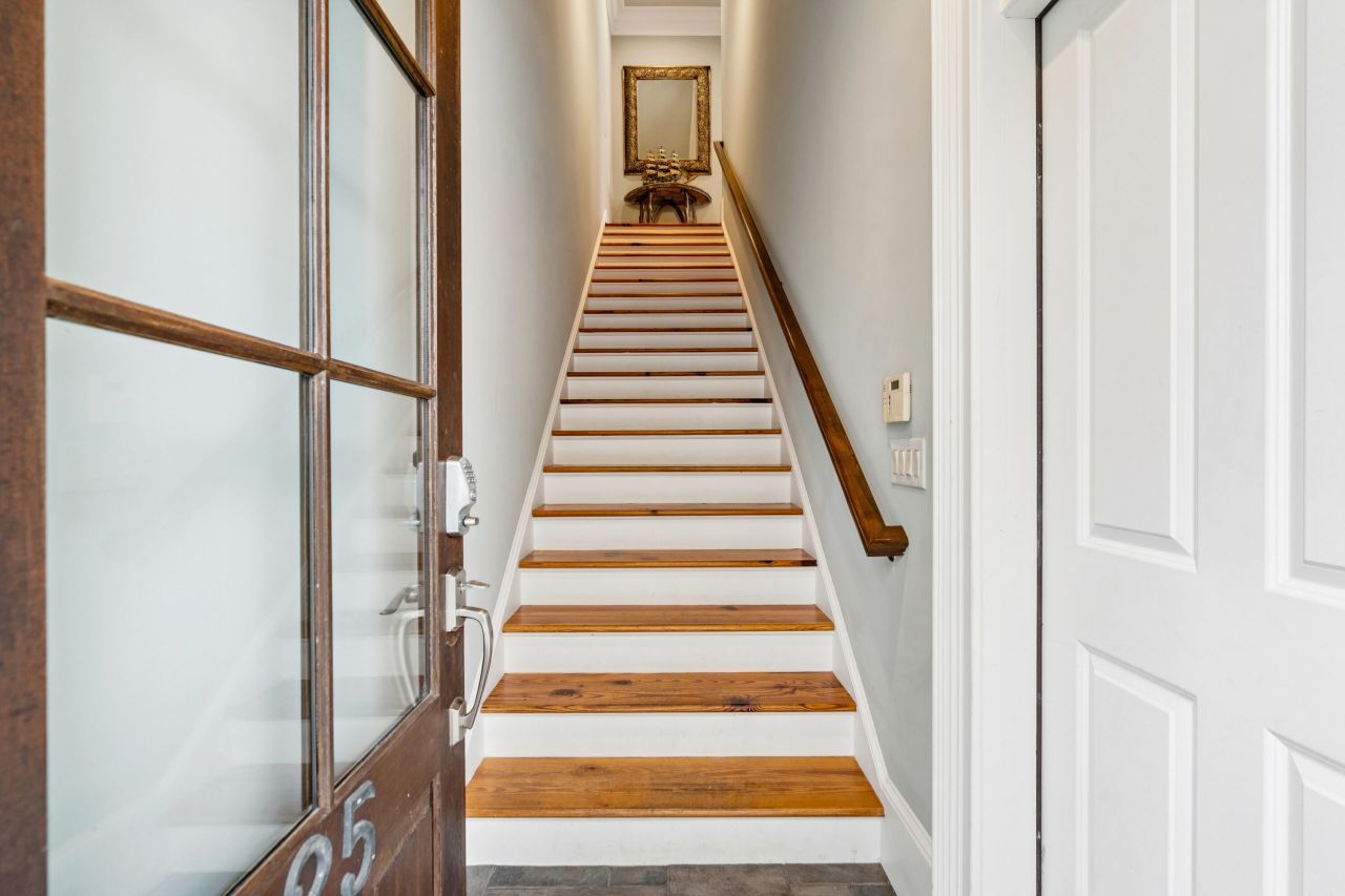 25 Ocean Point Drive Photo 7