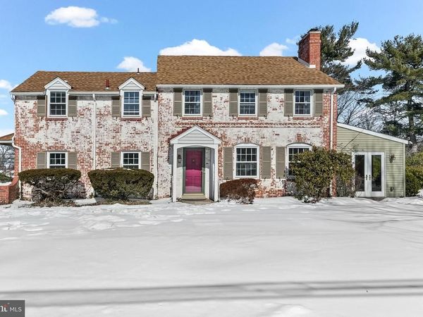 1715 SANDY HILL ROAD, PLYMOUTH MEETING, PA 19462