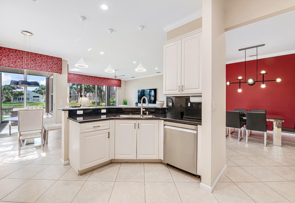 7727 Ocean Sunset Drive, Lake Worth, FL 33467 Photo