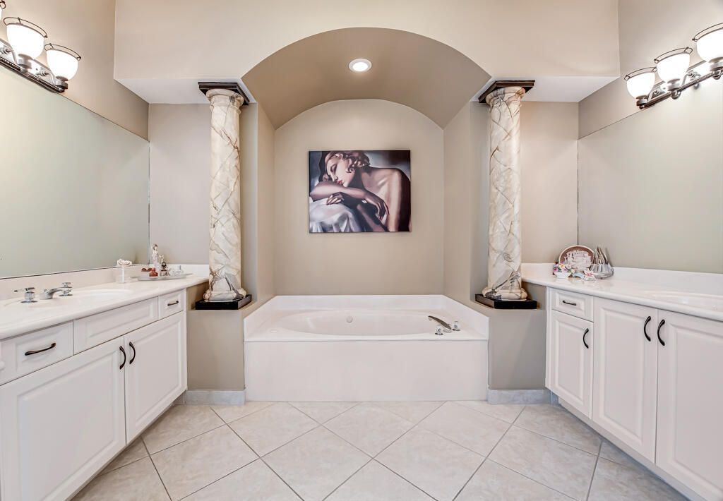 7727 Ocean Sunset Drive, Lake Worth, FL 33467 Photo