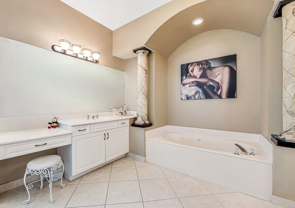 7727 Ocean Sunset Drive, Lake Worth, FL 33467 Photo