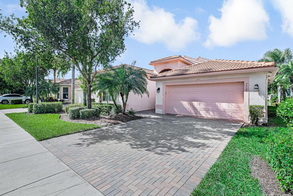 7727 Ocean Sunset Drive, Lake Worth, FL 33467 Photo
