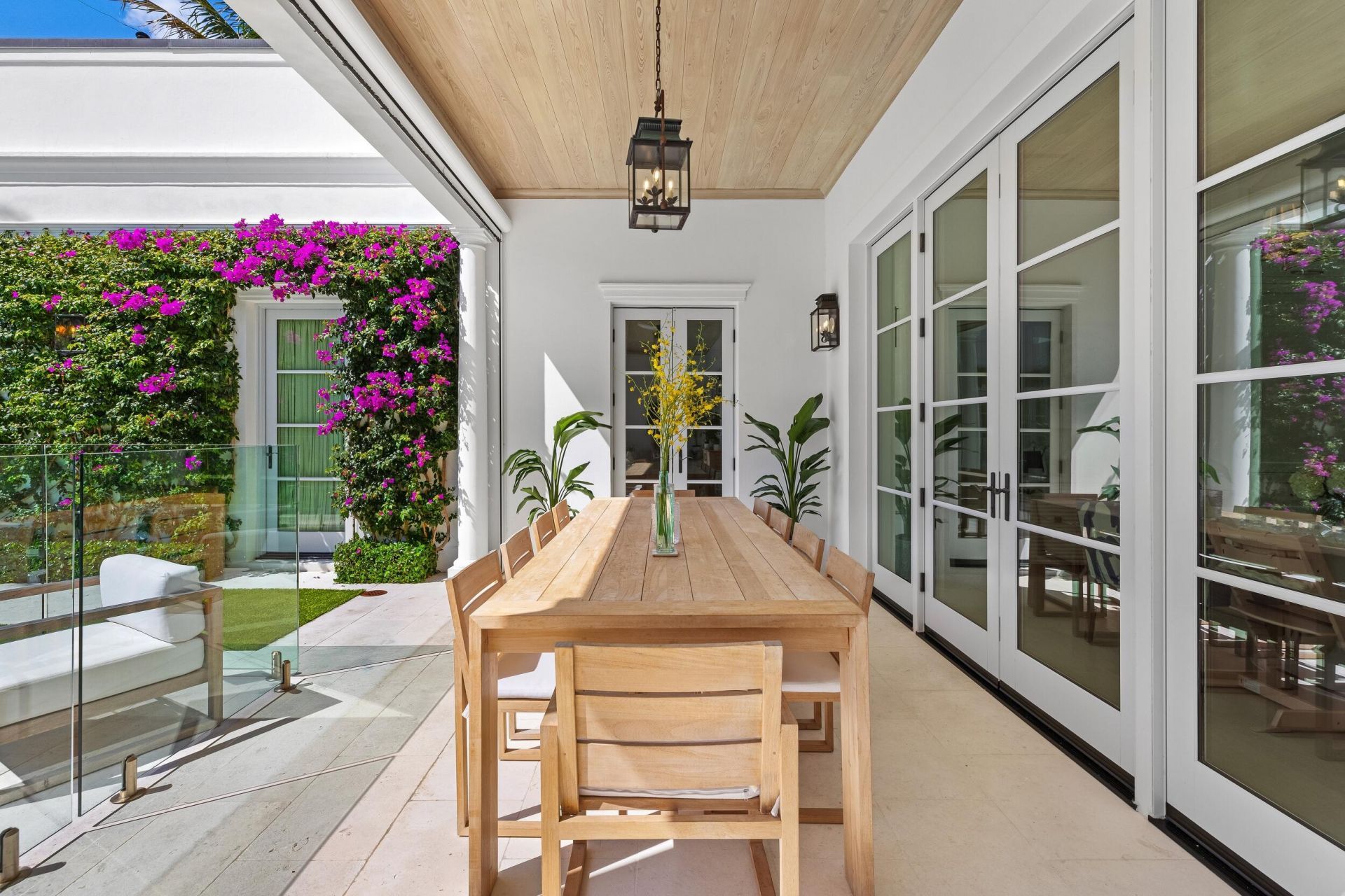 208 Sandpiper Drive, Palm Beach, FL 33480 Photo