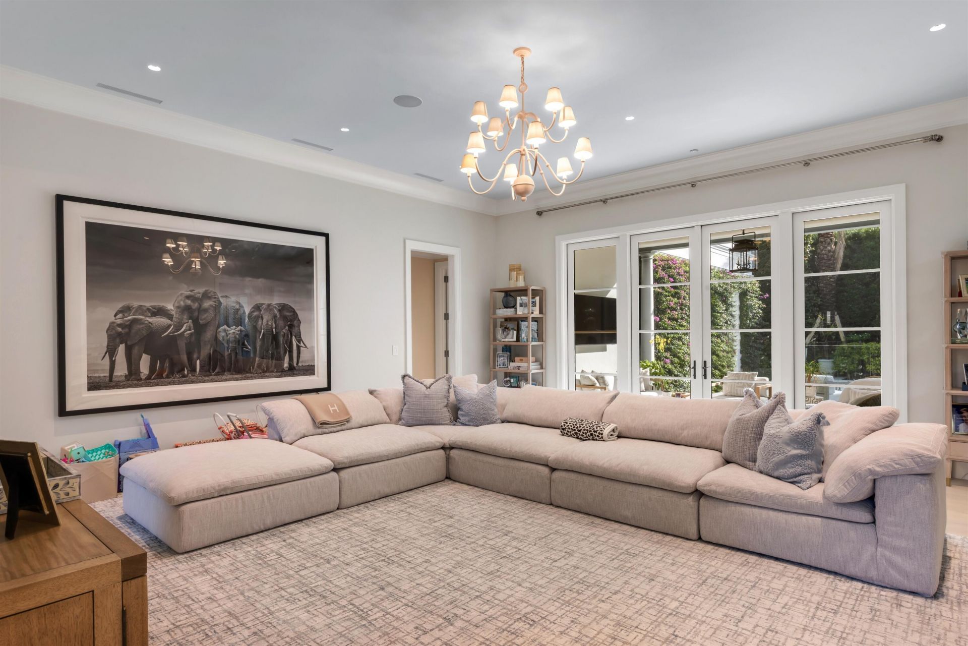 208 Sandpiper Drive, Palm Beach, FL 33480 Photo