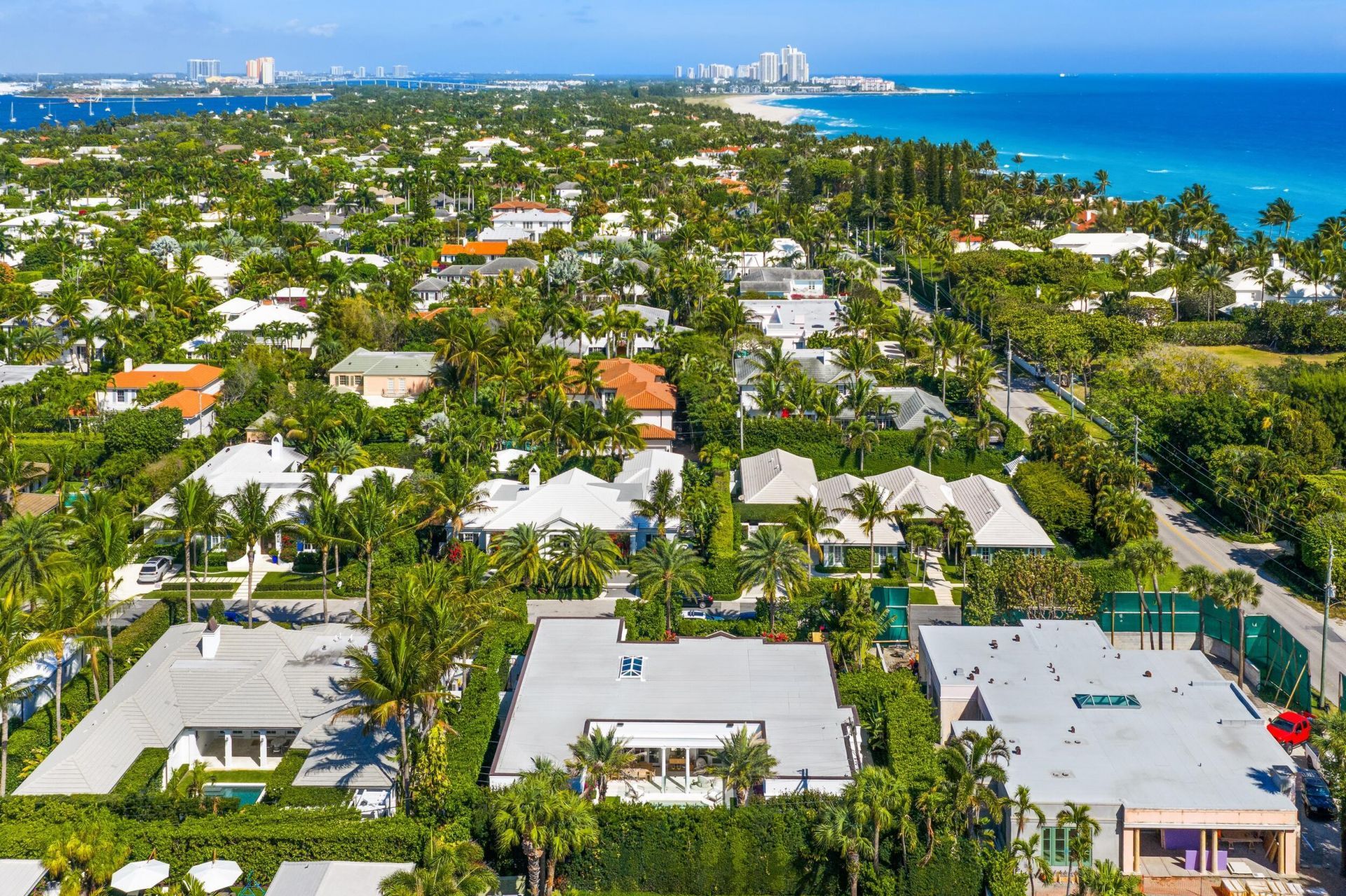 208 Sandpiper Drive, Palm Beach, FL 33480 Photo