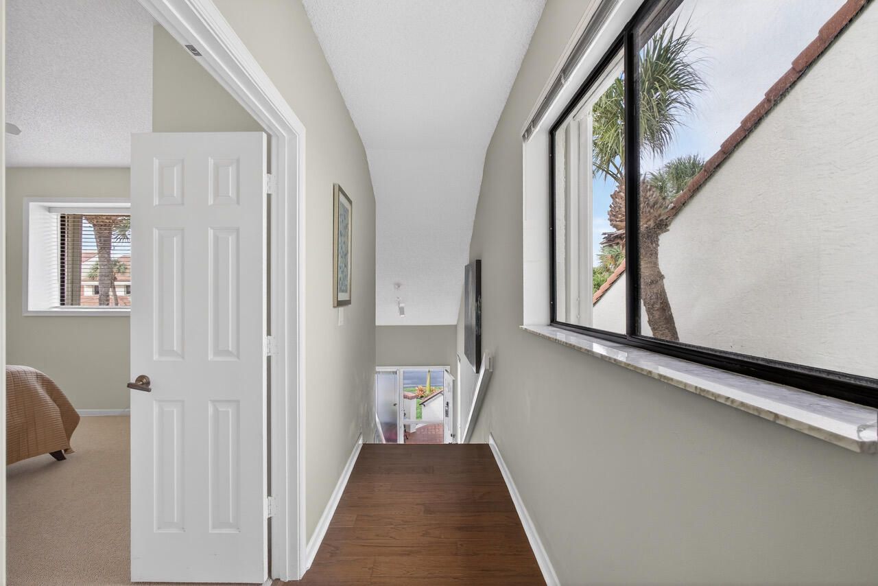 402 Sea Oats Drive, Unit G, Juno Beach, FL 33408 Photo