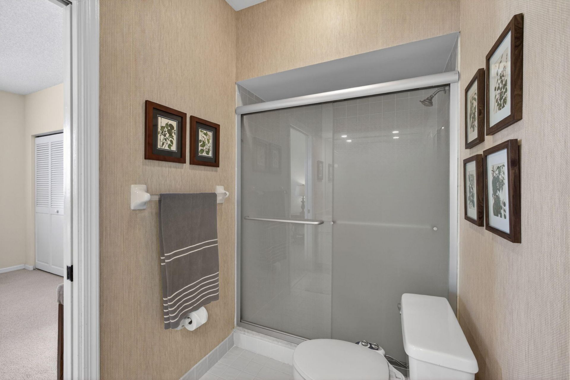 402 Sea Oats Drive, Unit G, Juno Beach, FL 33408 Photo