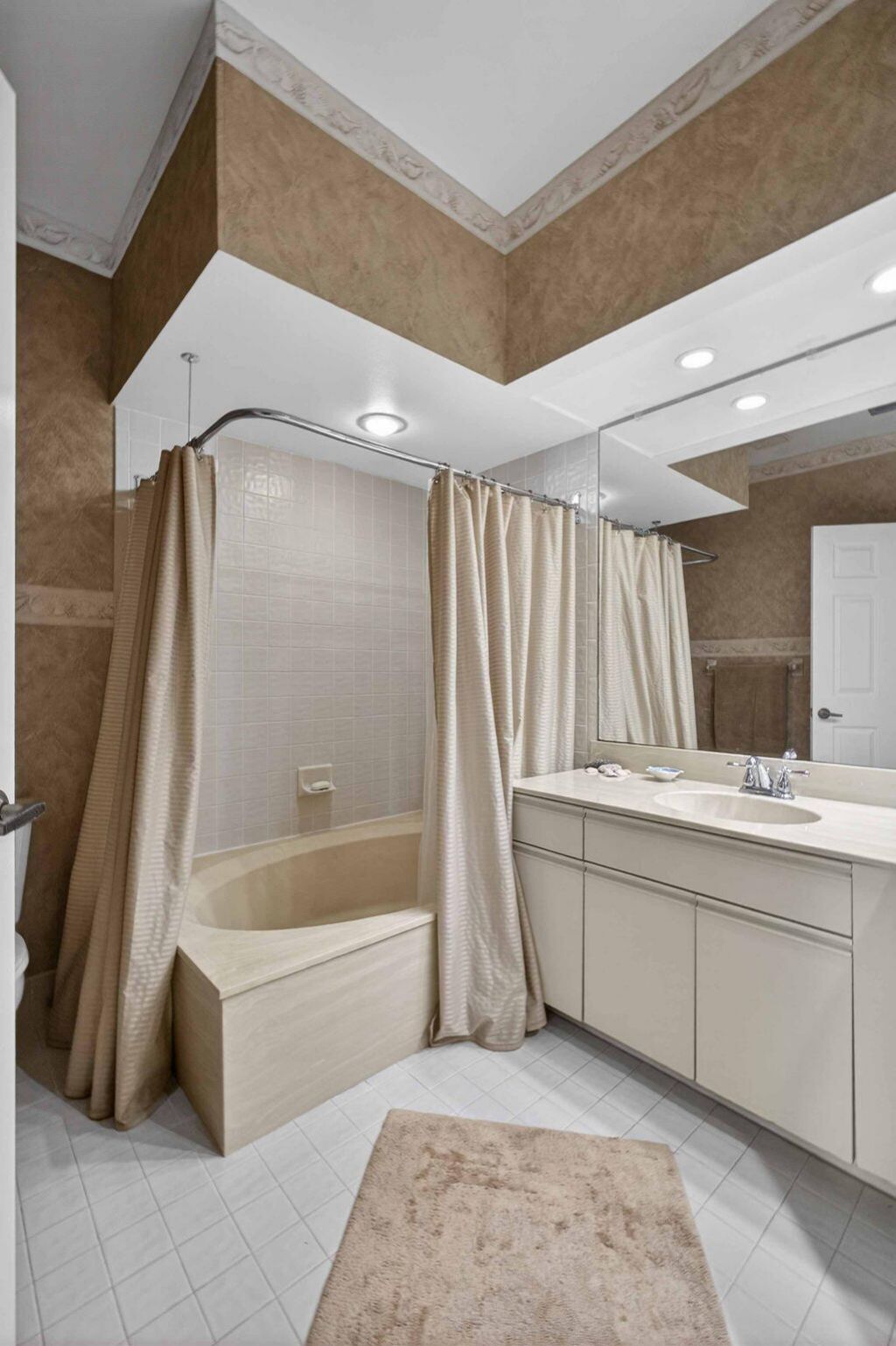 402 Sea Oats Drive, Unit G, Juno Beach, FL 33408 Photo