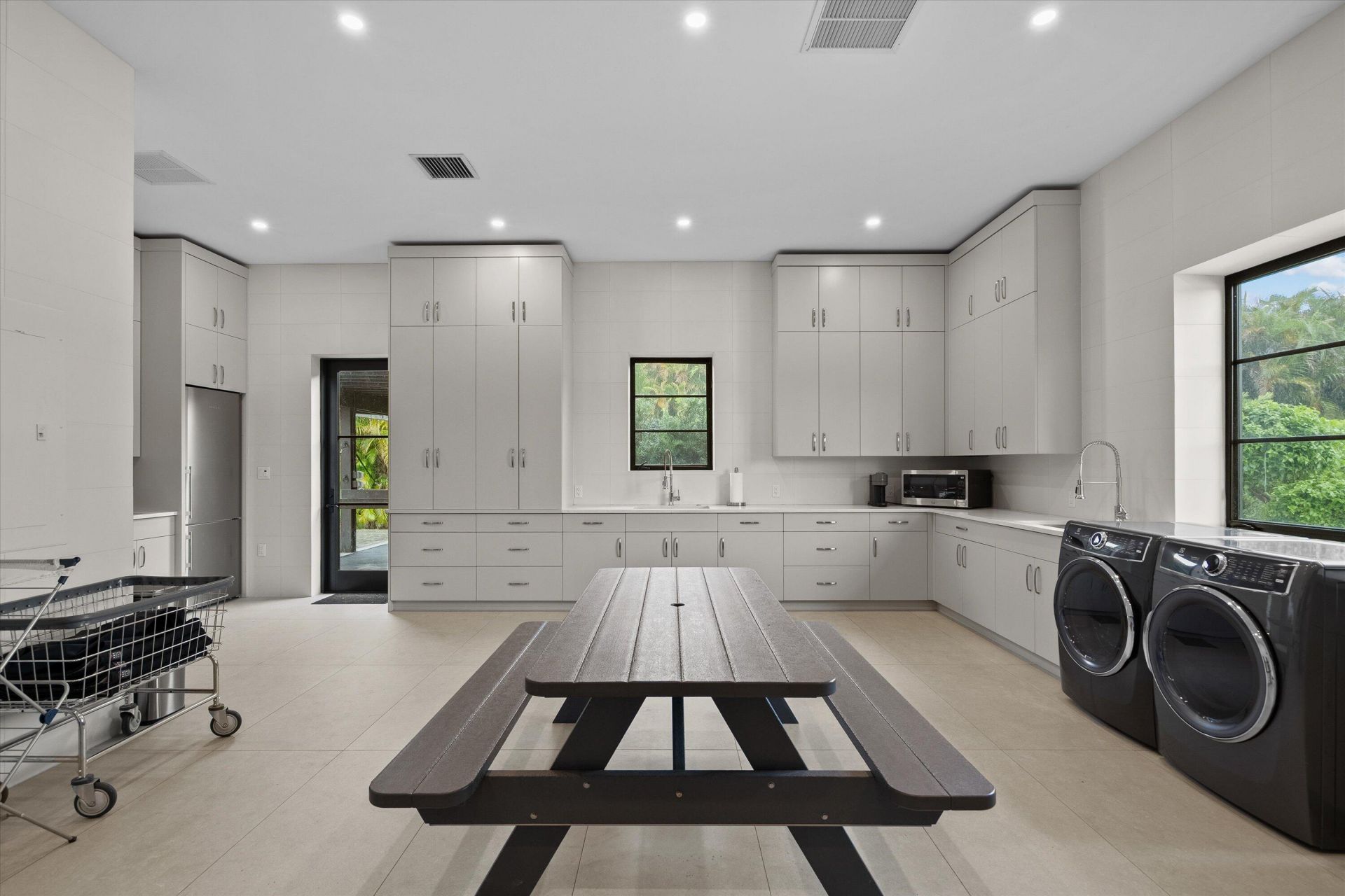 4675 Stables Way, Wellington, FL 33414 Photo