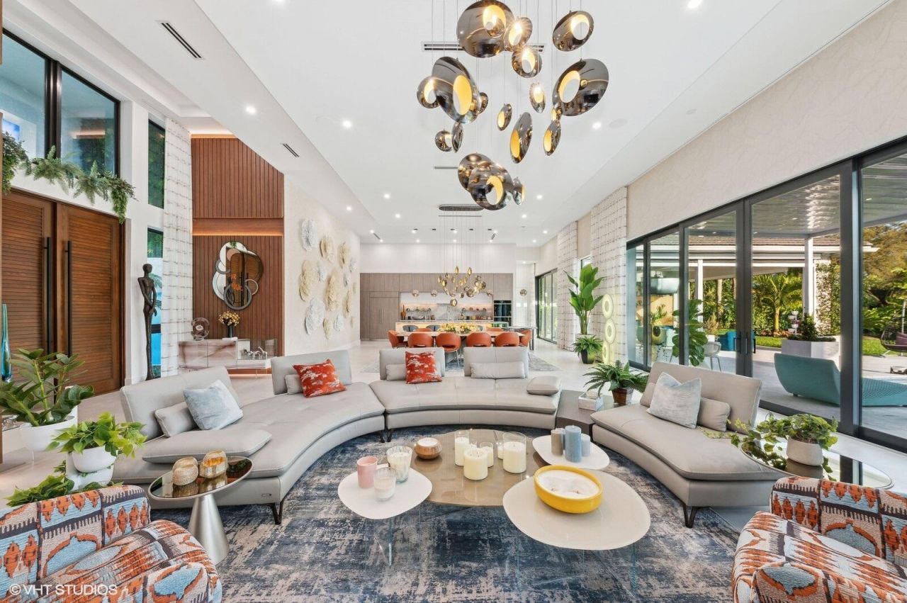 8533 N Native Dancer Road, Palm Beach Gardens, FL 33418 Photo