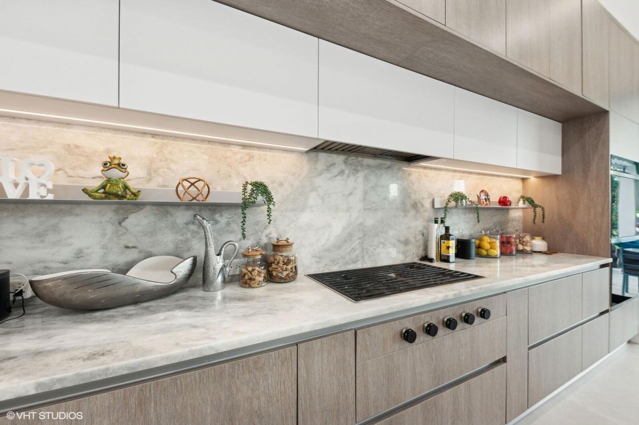 8533 N Native Dancer Road, Palm Beach Gardens, FL 33418 Photo