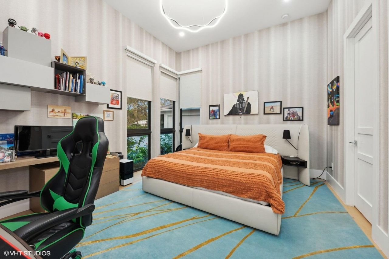 8533 N Native Dancer Road, Palm Beach Gardens, FL 33418 Photo