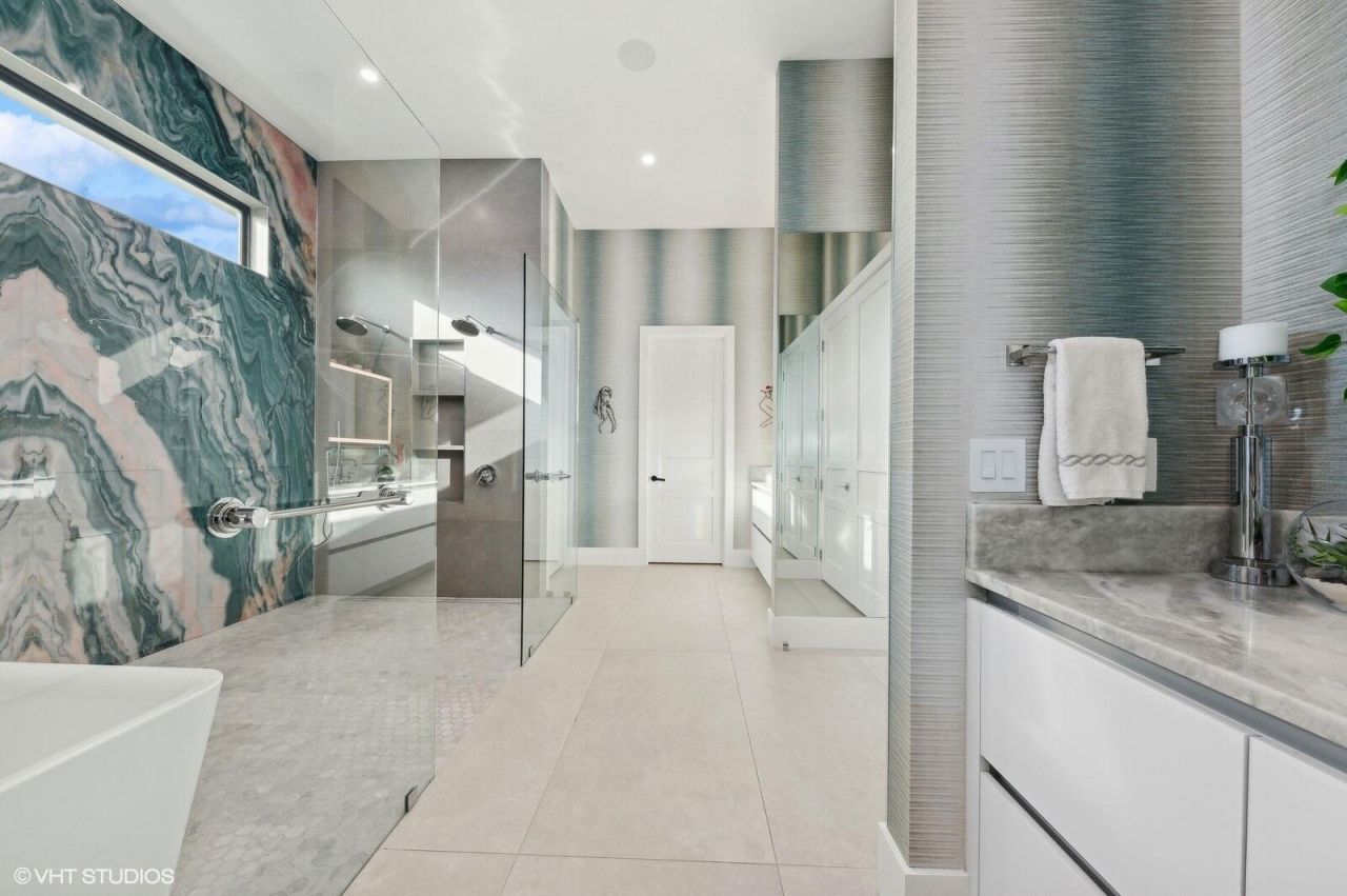 8533 N Native Dancer Road, Palm Beach Gardens, FL 33418 Photo