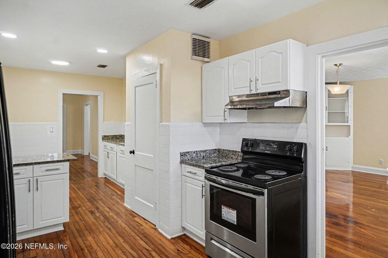 318 Trout River Drive, Jacksonville, FL 32208 Photo