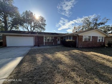 1324 GRANDVIEW Drive, Jacksonville, FL 32211