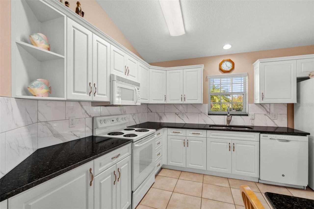 2907 Captains Court, Palmetto, FL 34221 Photo