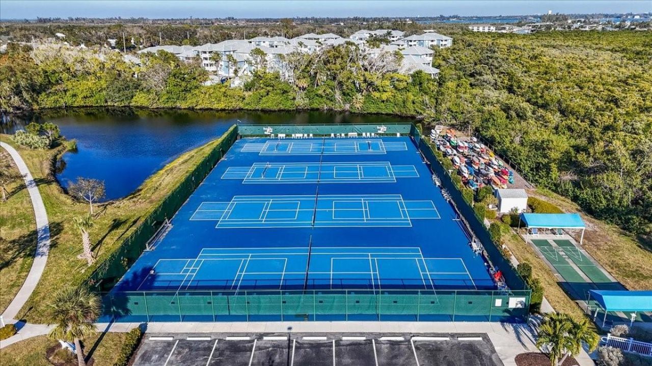 1276 Spoonbill Landings Circle, Bradenton, FL 34209 Photo