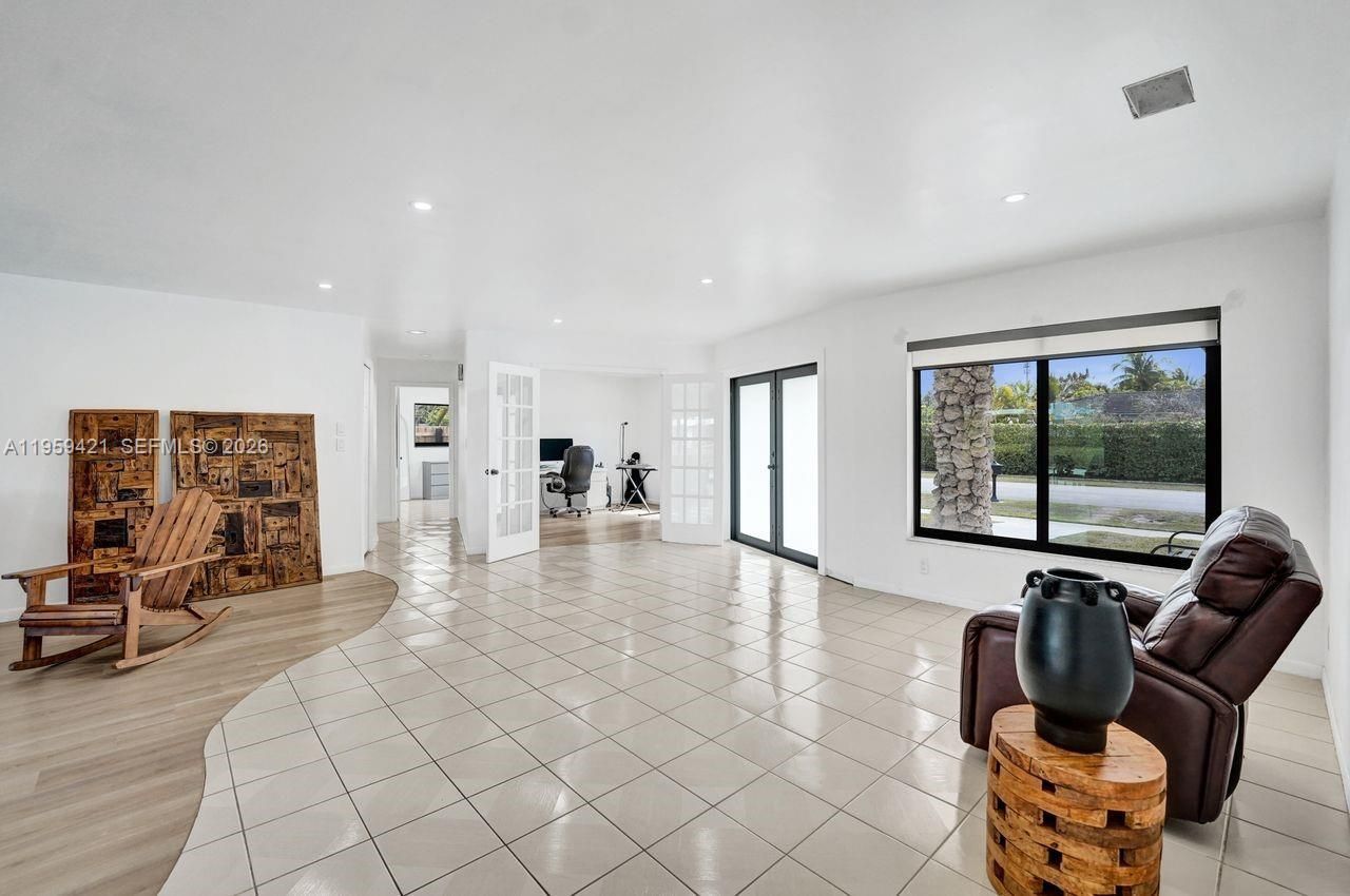 16653 Golfview Dr , Weston, FL 33326 Photo