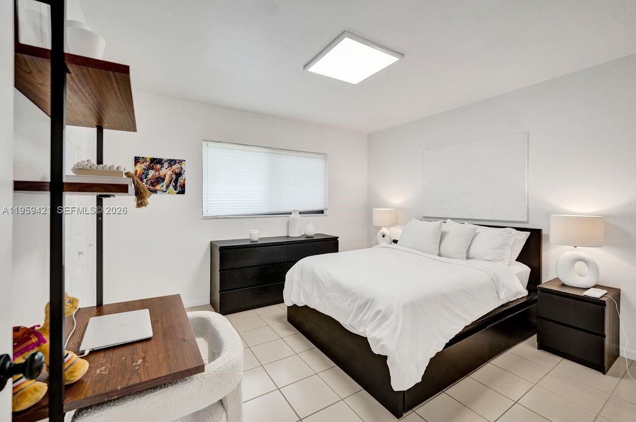 16653 Golfview Dr , Weston, FL 33326 Photo