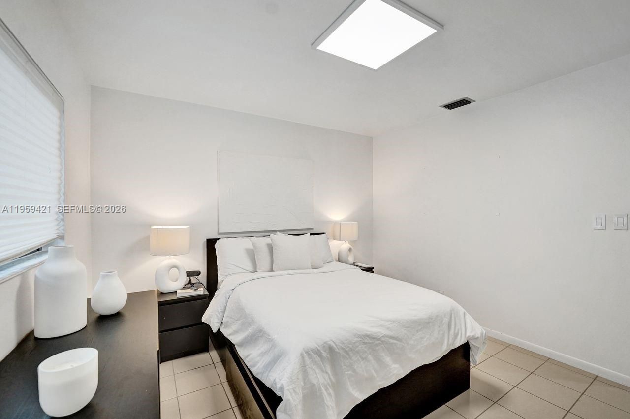 16653 Golfview Dr , Weston, FL 33326 Photo