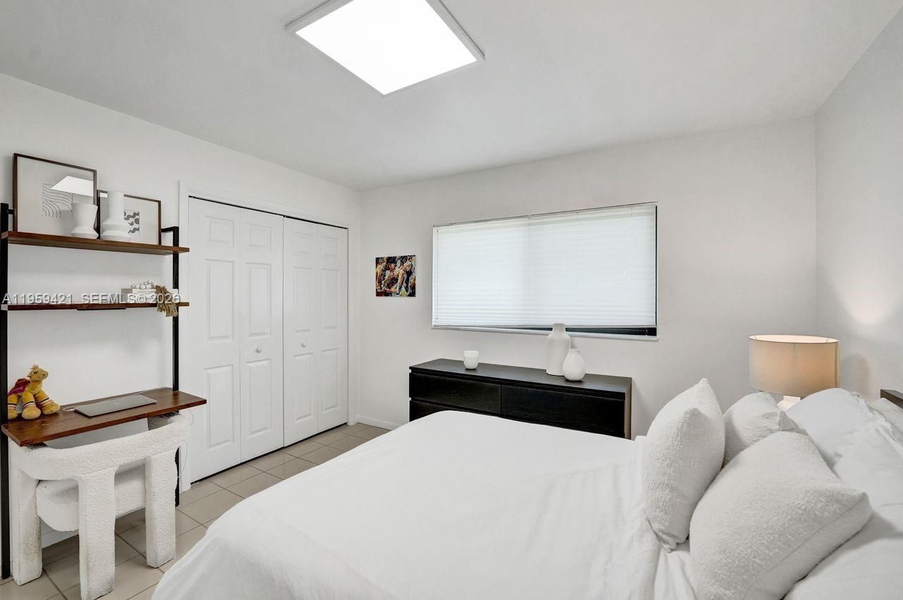 16653 Golfview Dr , Weston, FL 33326 Photo