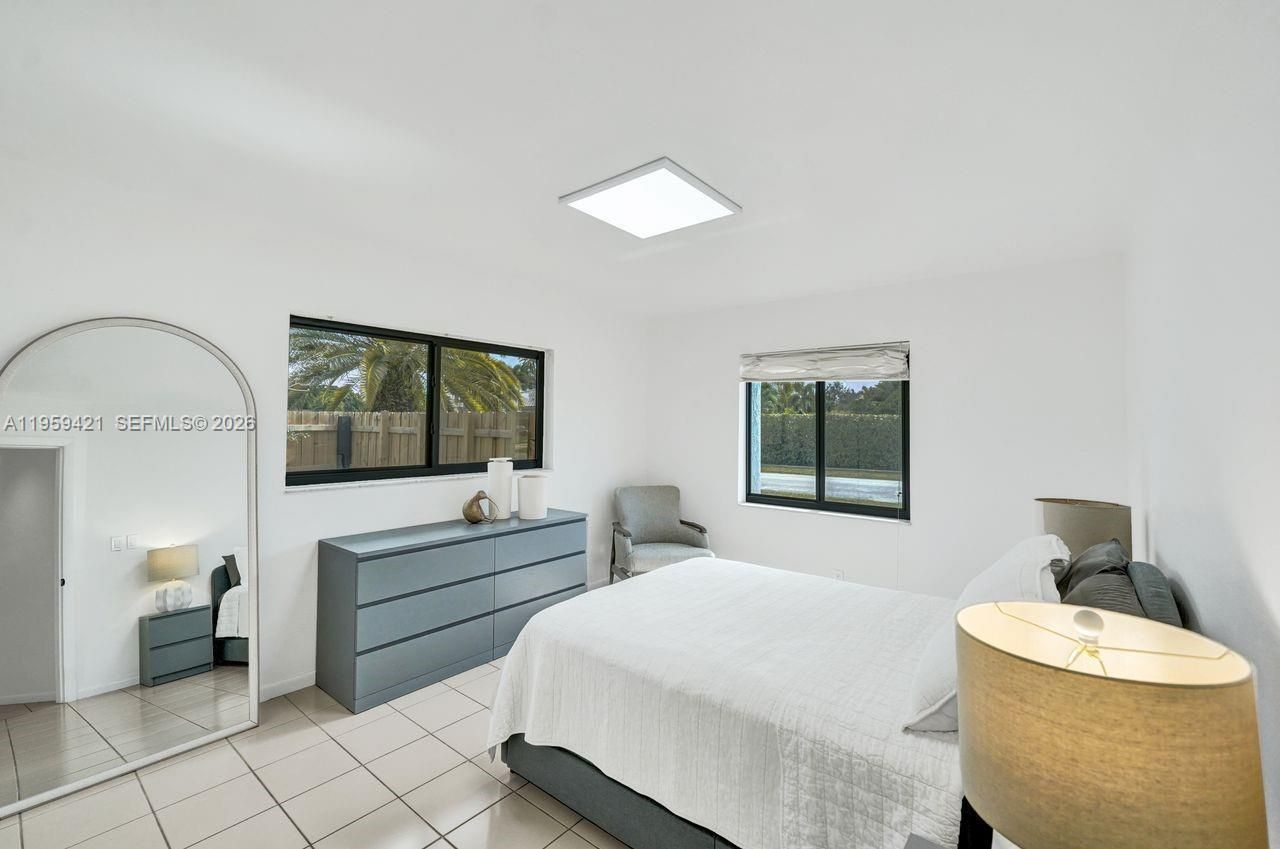 16653 Golfview Dr , Weston, FL 33326 Photo