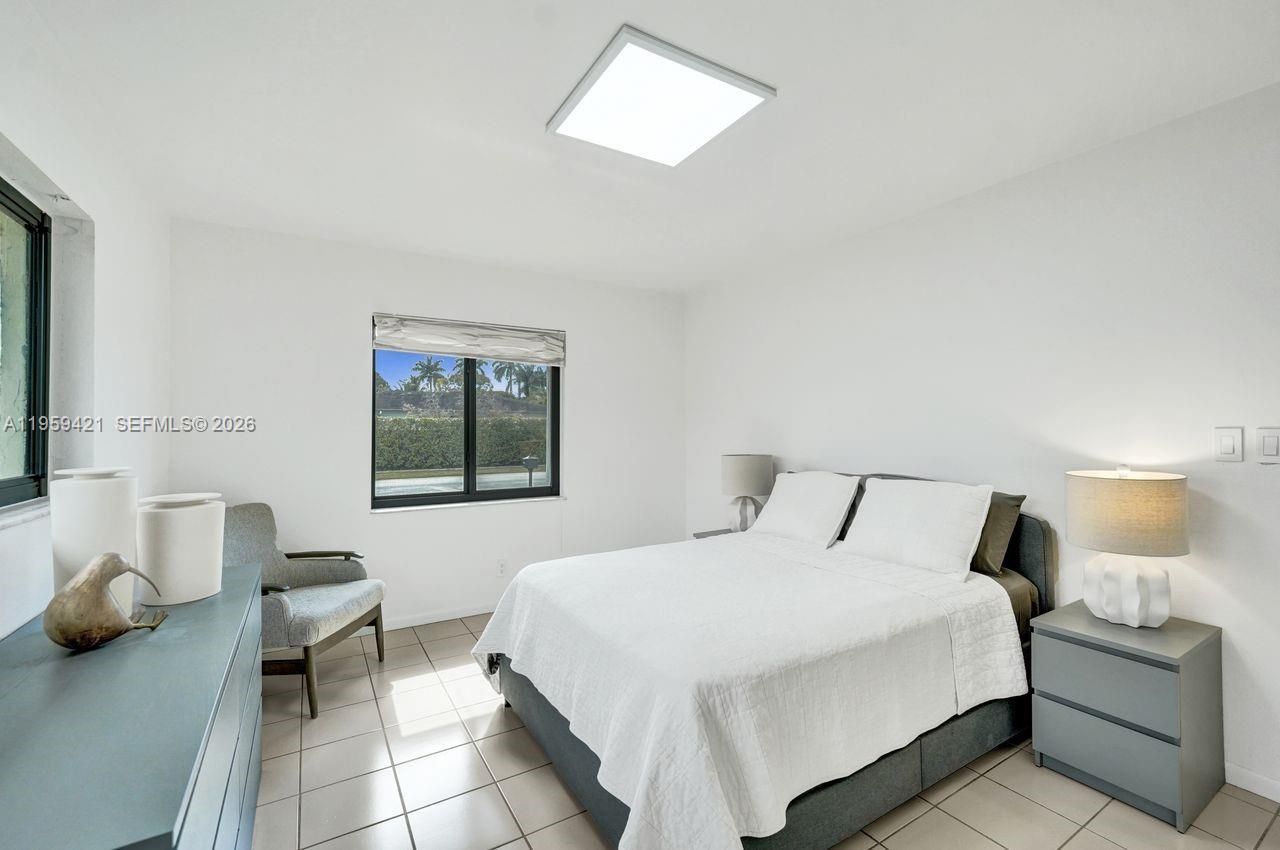 16653 Golfview Dr , Weston, FL 33326 Photo