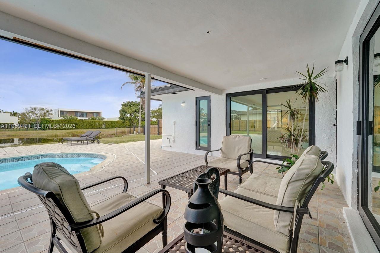 16653 Golfview Dr, Weston, FL 33326 Photo