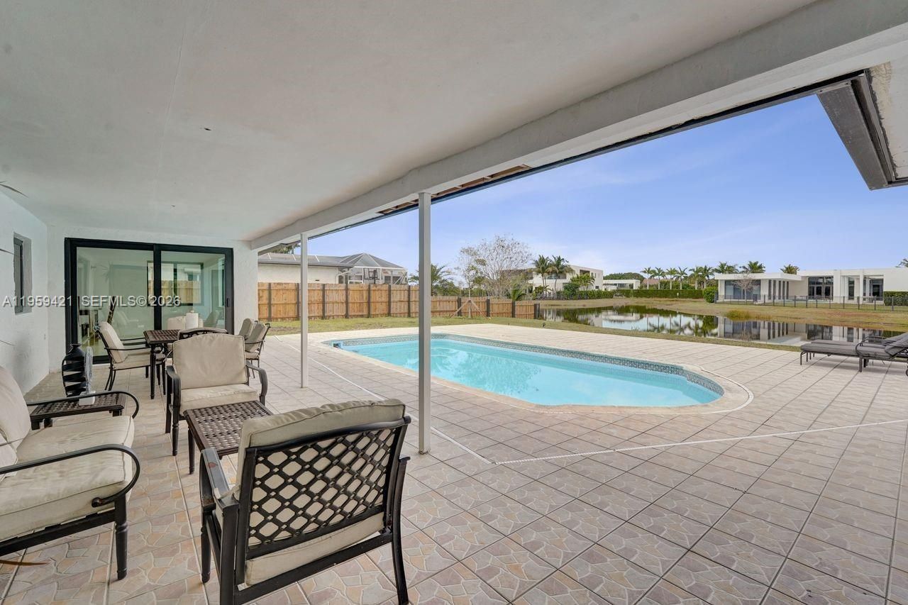 16653 Golfview Dr, Weston, FL 33326 Photo