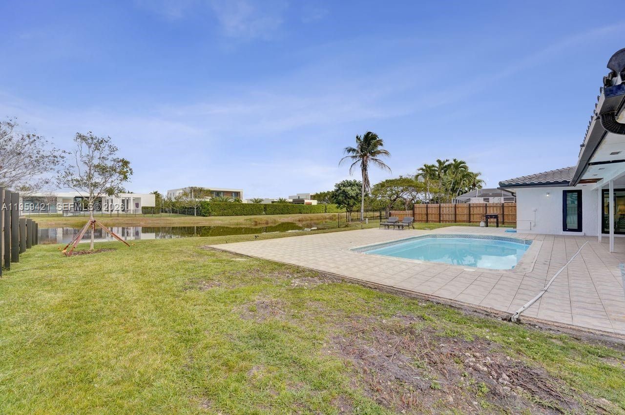 16653 Golfview Dr , Weston, FL 33326 Photo