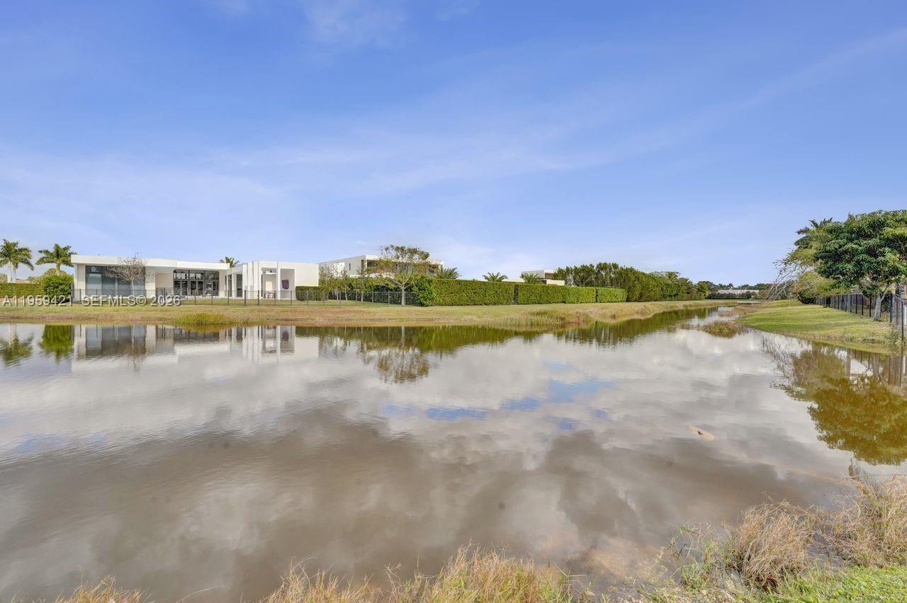 16653 Golfview Dr, Weston, FL 33326 Photo