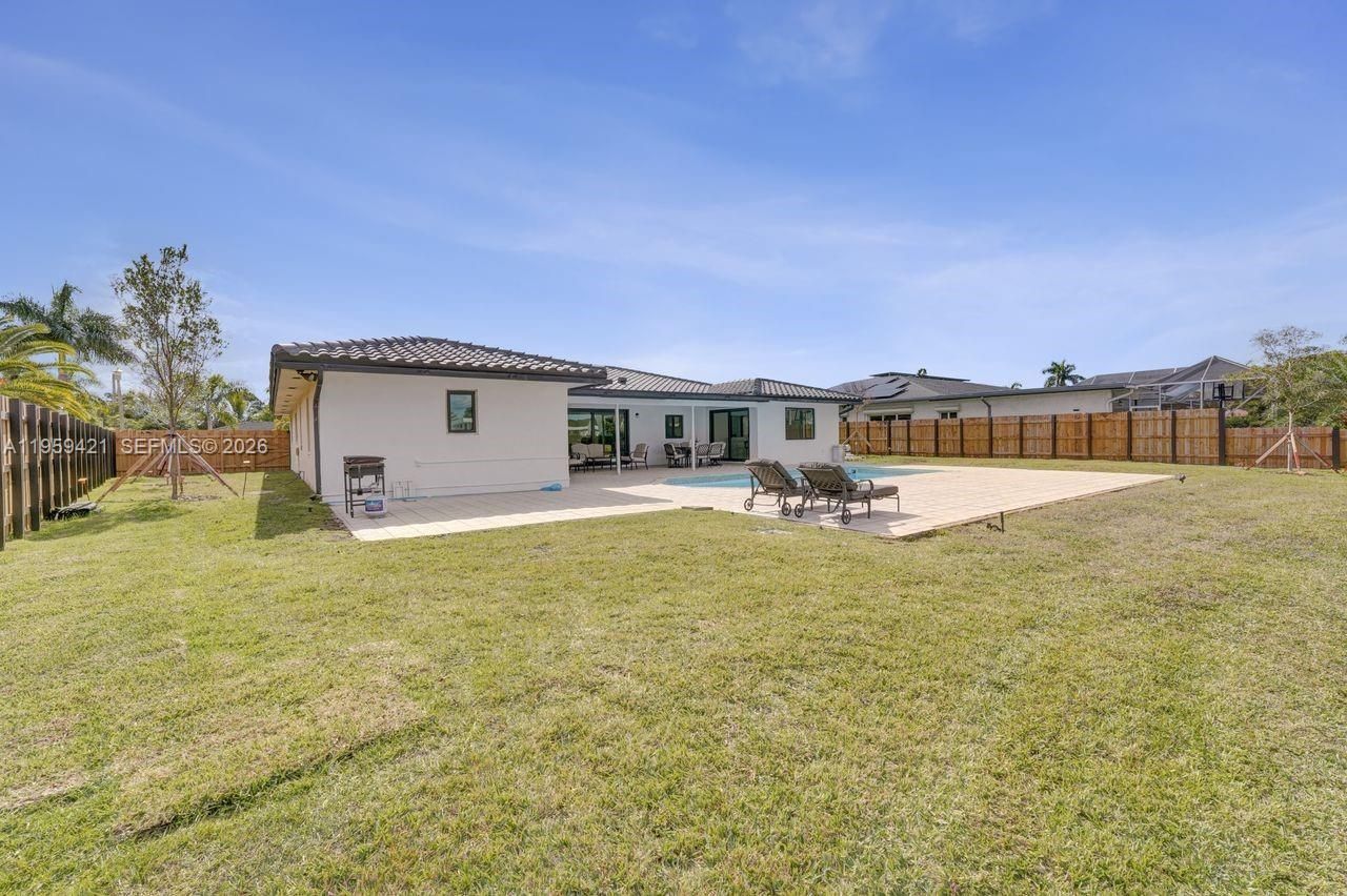 16653 Golfview Dr , Weston, FL 33326 Photo