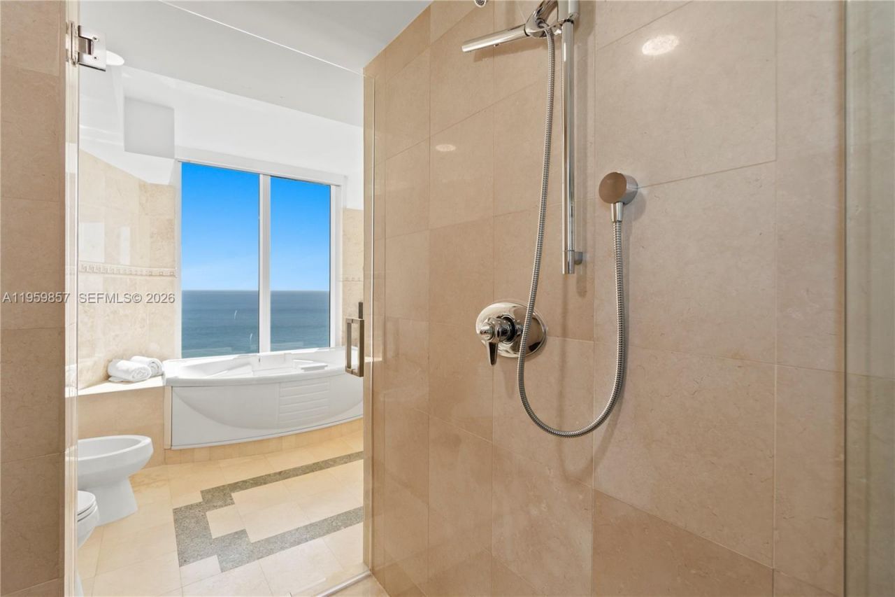 18911 Collins Ave, Unit 3307, Sunny Isles Beach, FL 33160 Photo