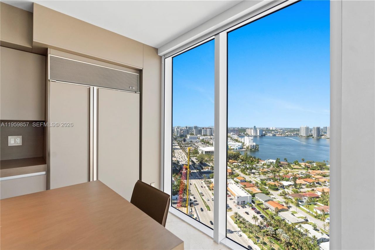 18911 Collins Ave, Unit 3307, Sunny Isles Beach, FL 33160 Photo