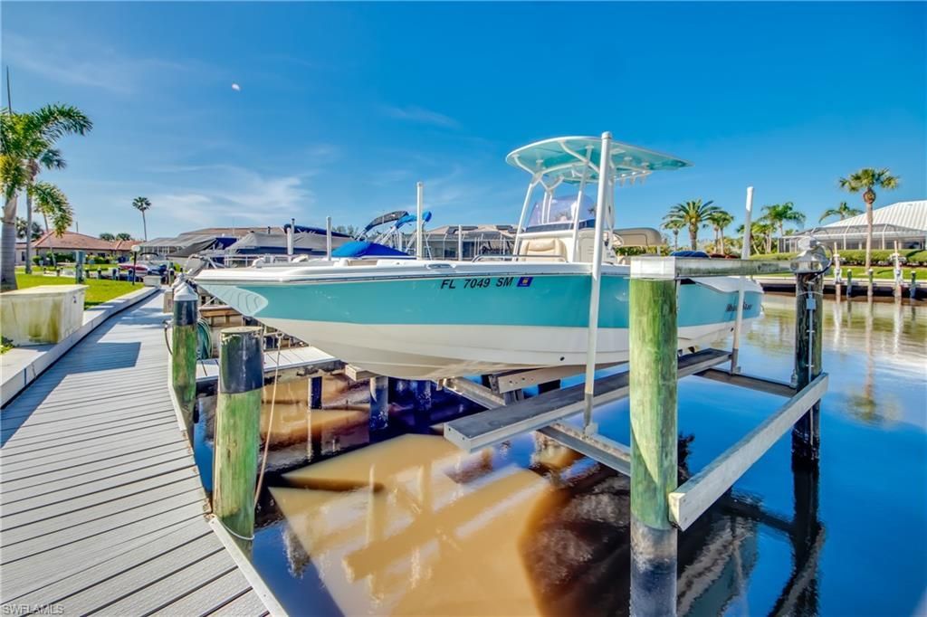 15489 Admiralty Cir, Unit 3, North Fort Myers, FL 33917 Photo