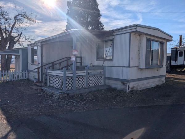 2055 Greensprings, UNIT 11, Klamath Falls, OR 97601