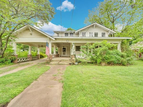 920 E Franklin Street, Hillsboro, TX 76645