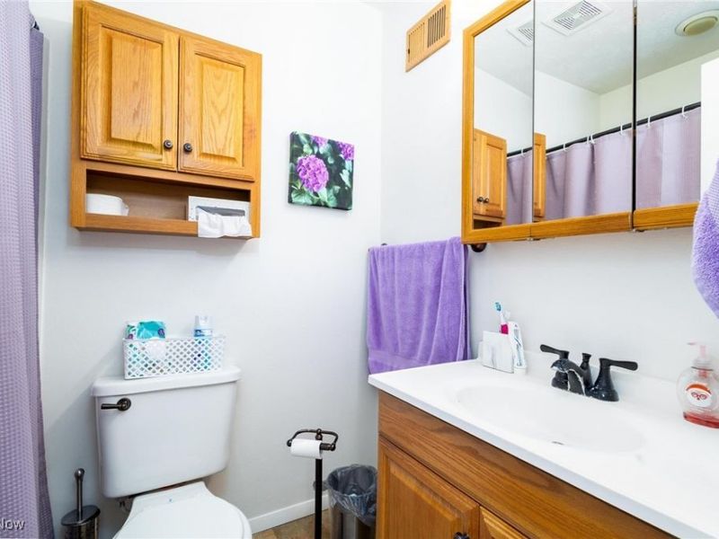 500 502 NEBO Drive, Toronto, OH 43964 Photo 16