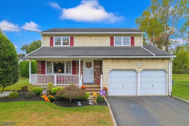 279 Madison Hill Rd, Clark, NJ 07066 Main Photo