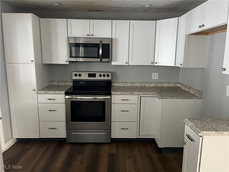 208 Ridgewood Boulevard, Minerva, OH 44657 Photo 16