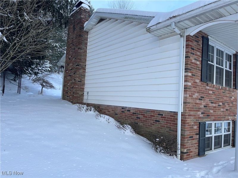 208 Ridgewood Boulevard, Minerva, OH 44657 Photo 2